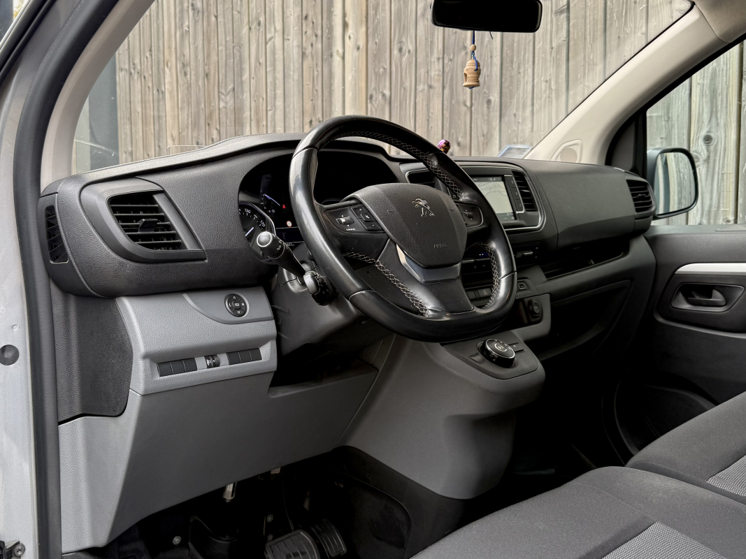 Peugeot Expert — 4