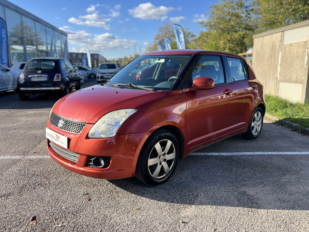 Suzuki Swift — 2