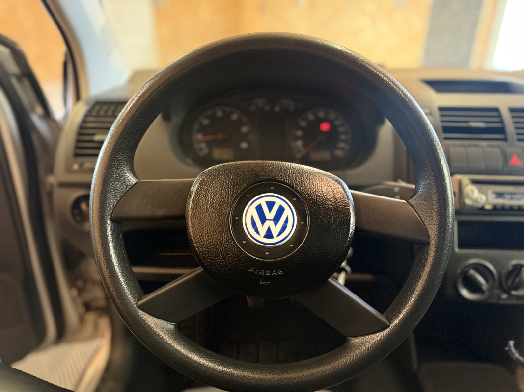 Volkswagen Polo — 10