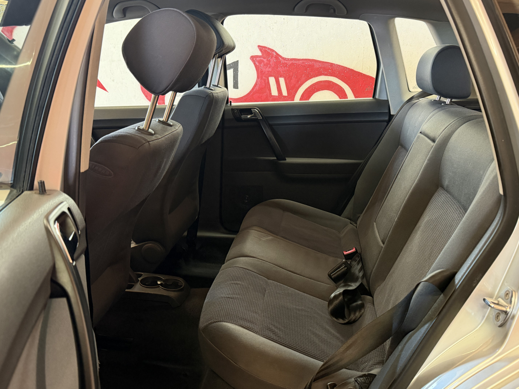 Volkswagen Polo — 14