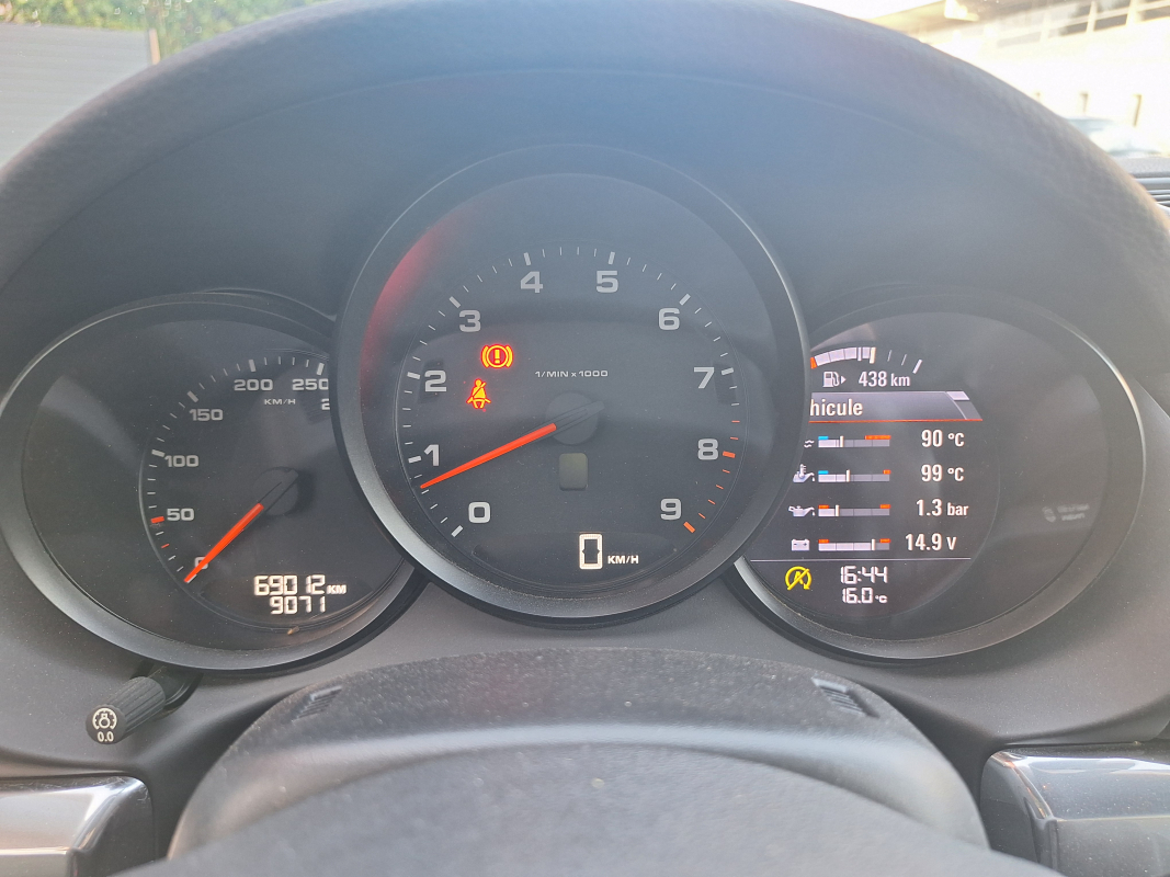 Porsche Boxster — 21