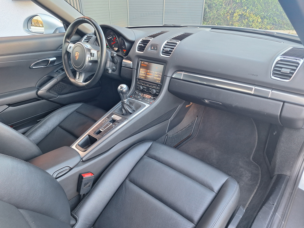 Porsche Boxster — 16
