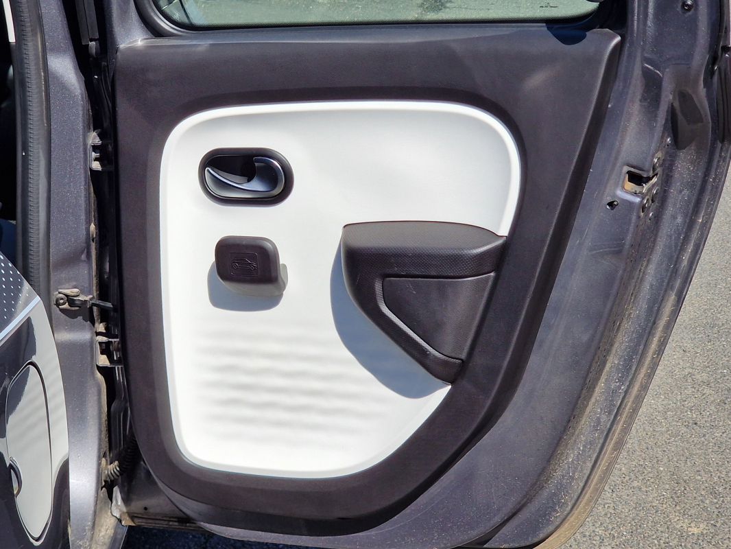 Renault Twingo — 29