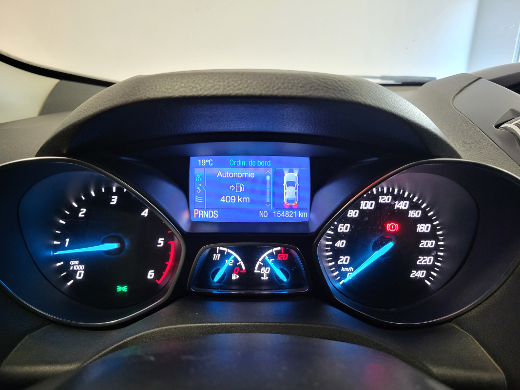 Ford Kuga — 16