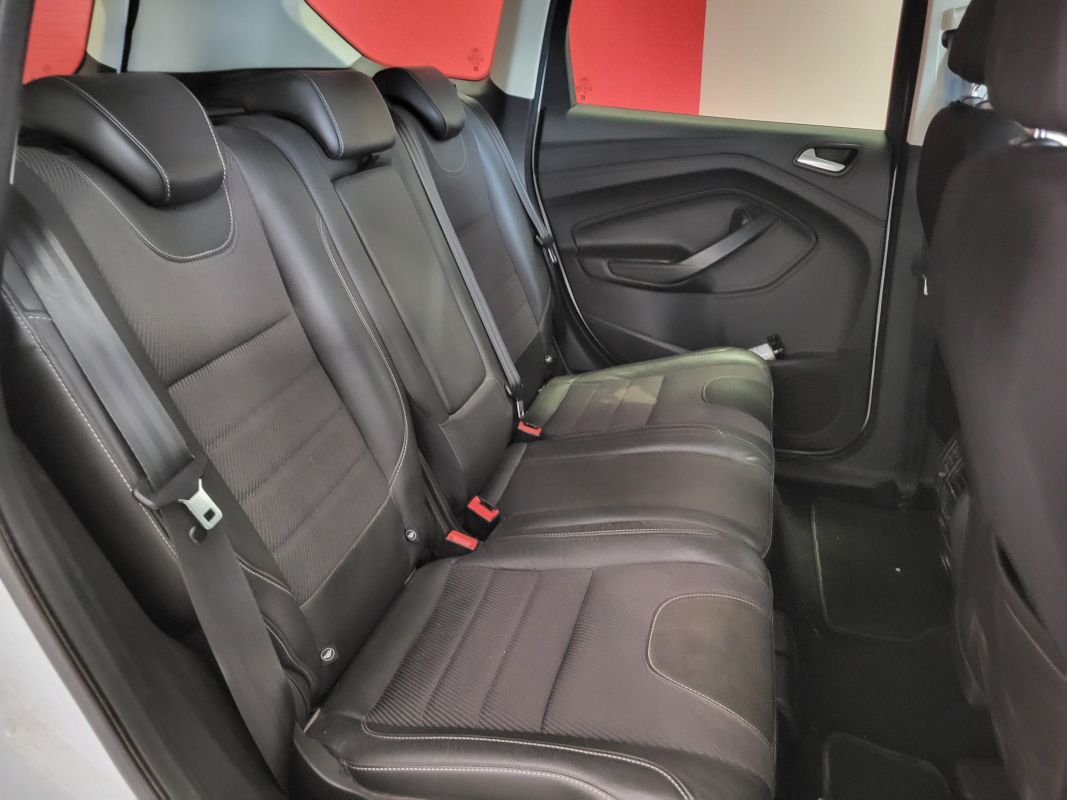 Ford Kuga — 25
