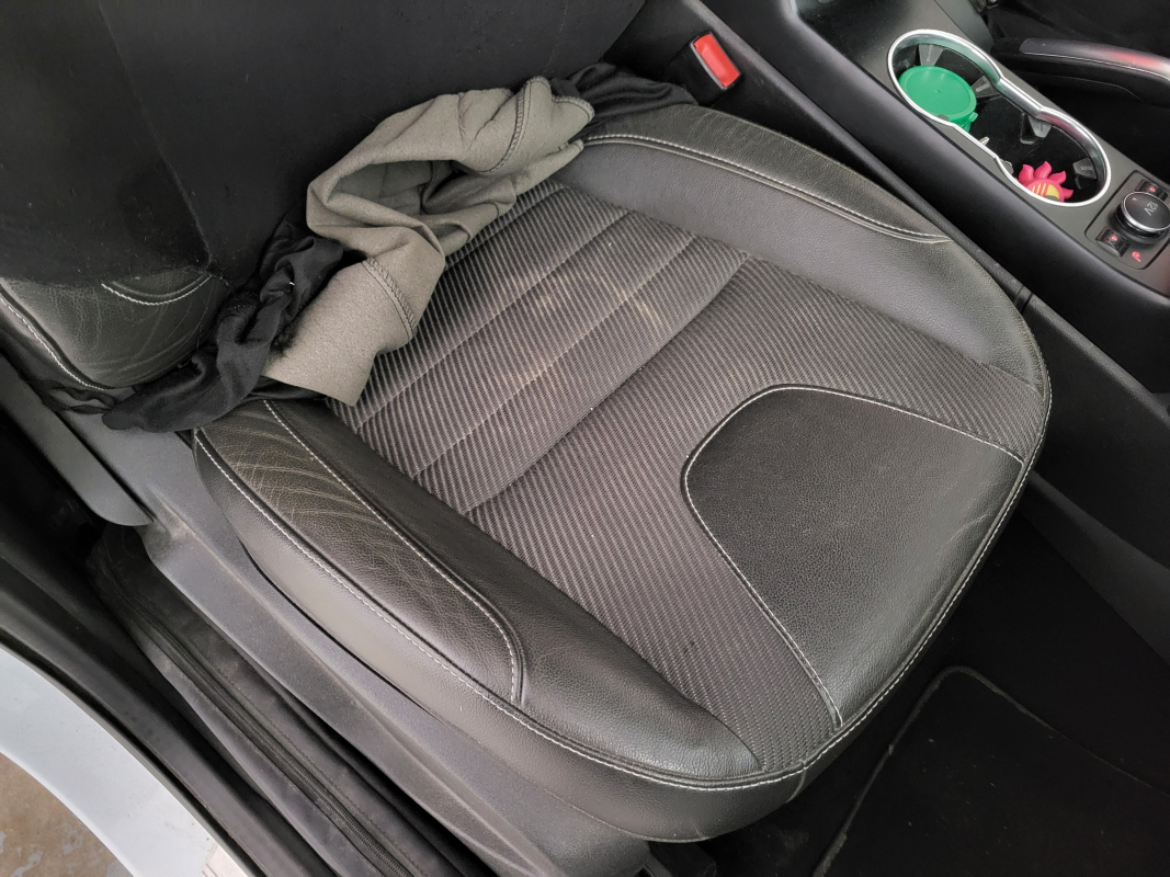 Ford Kuga — 30