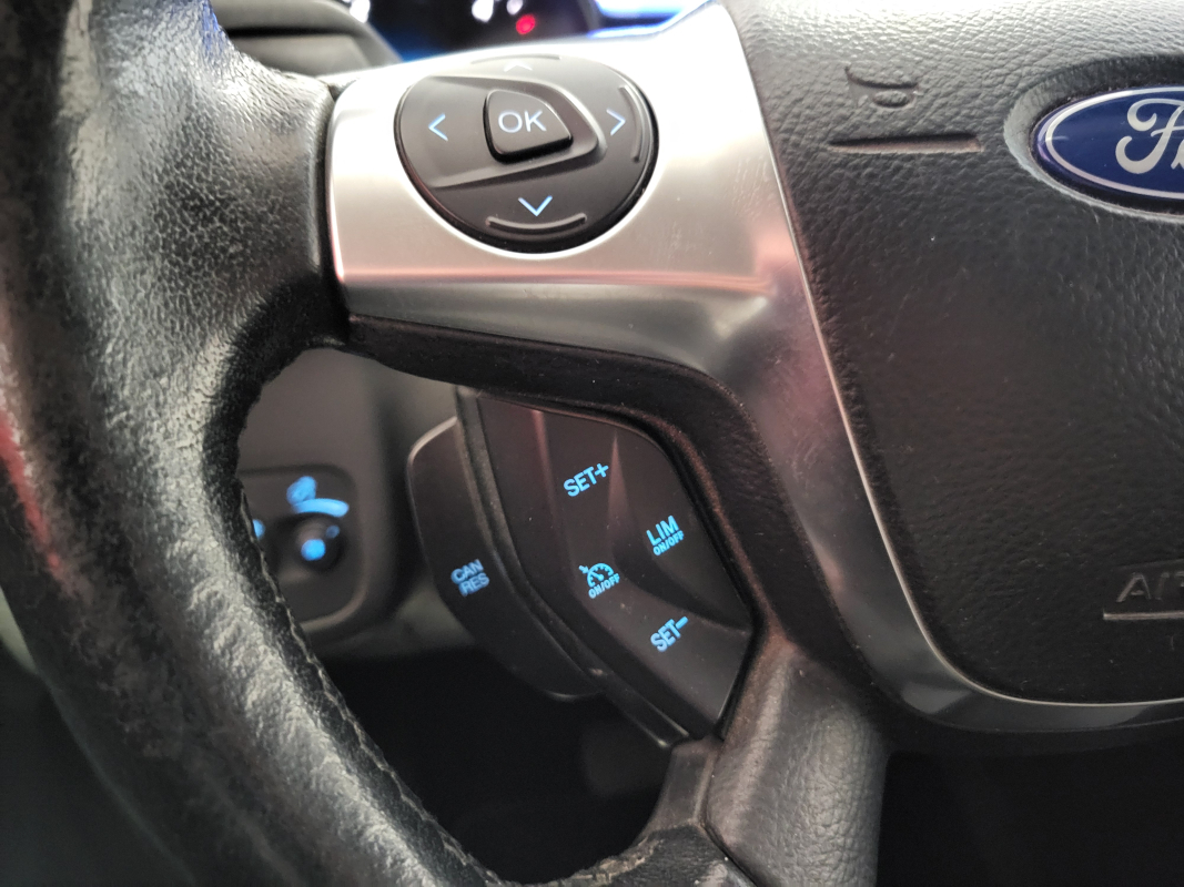 Ford Kuga — 15