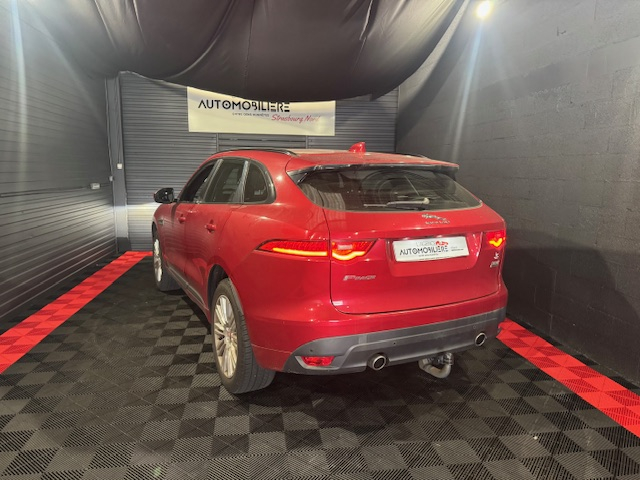Jaguar F-Pace — 16