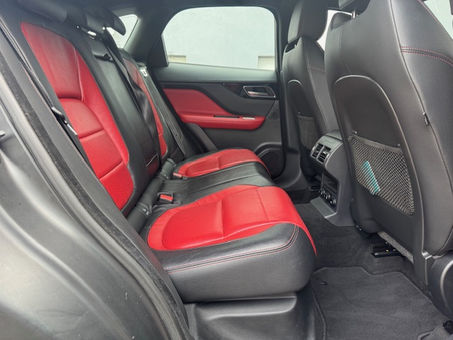 Jaguar F-Pace — 13