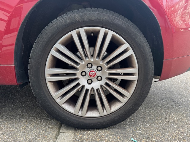 Jaguar F-Pace — 21