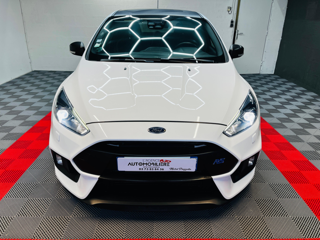 Ford Focus — 2