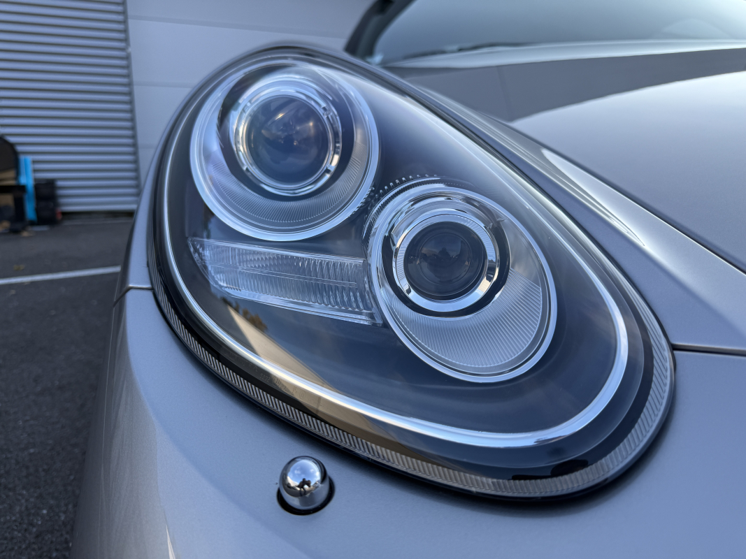 Porsche Cayman — 23
