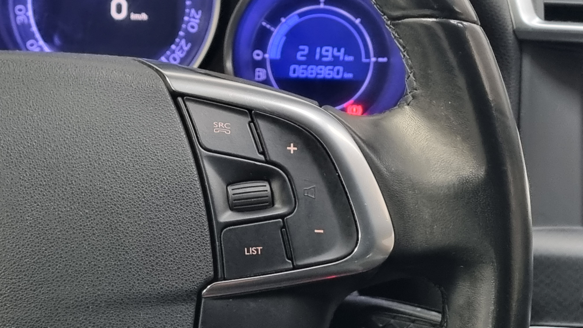 Citroen DS4 Crossback — 27