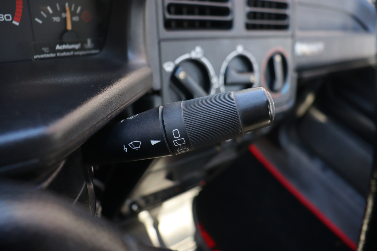 Peugeot 205 — 26