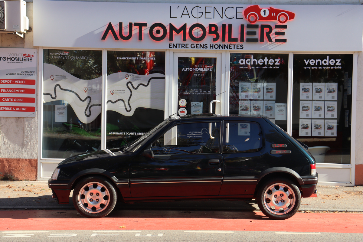 Peugeot 205 — 2