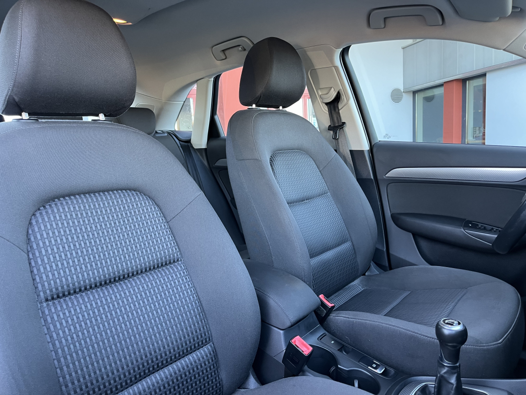 Audi Q3 — 10