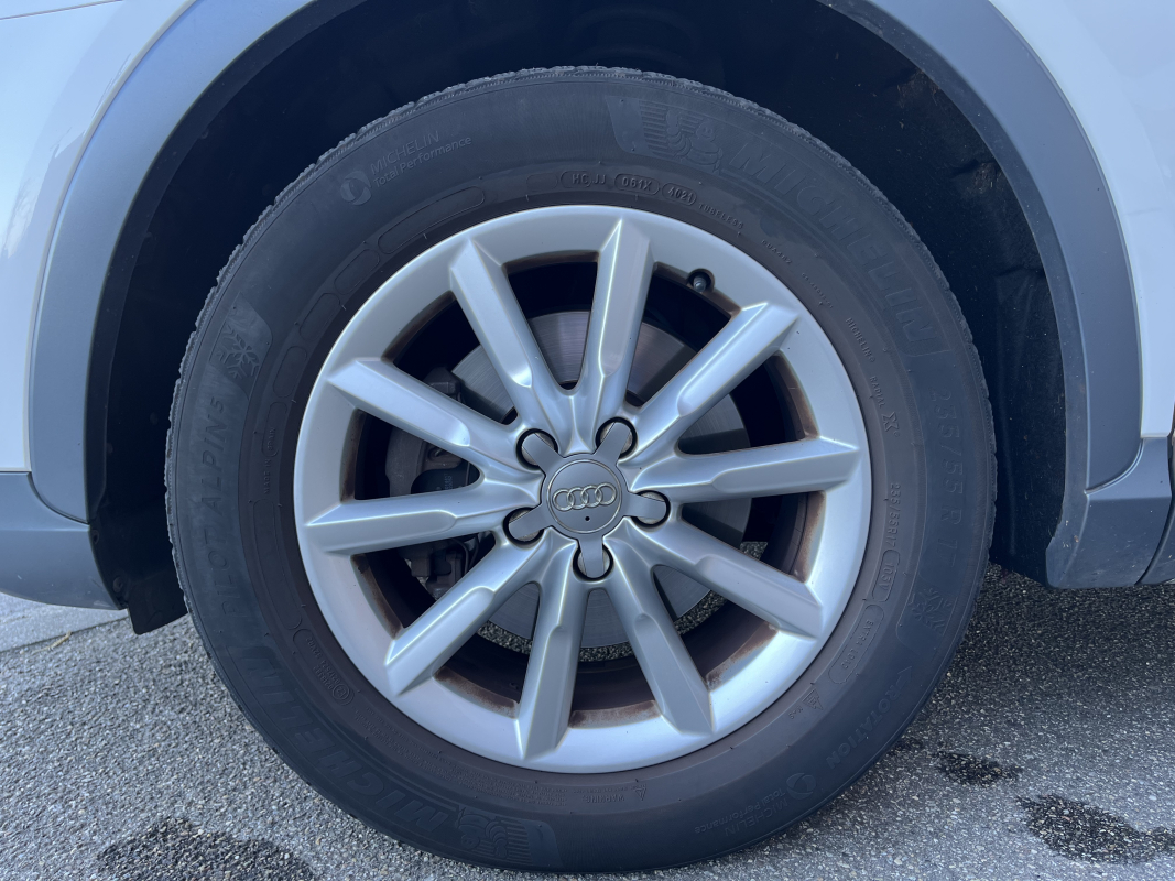 Audi Q3 — 28