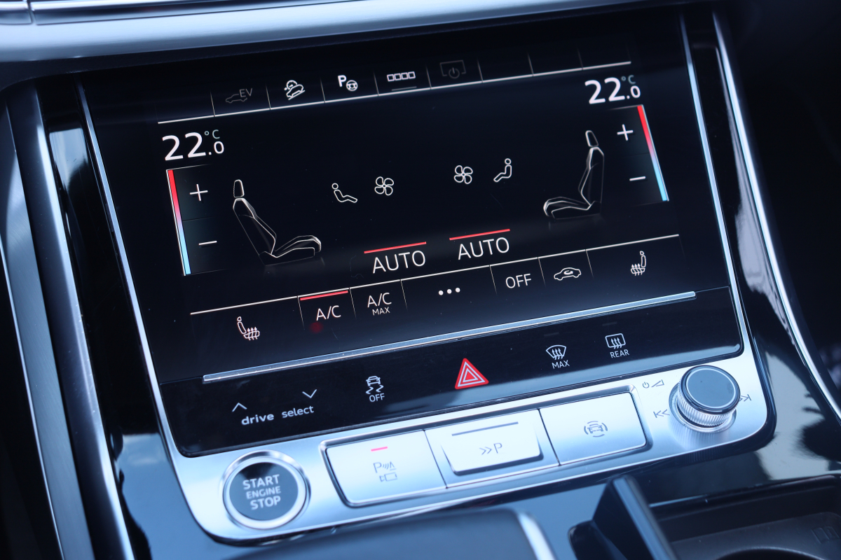 Audi Q7 — 13