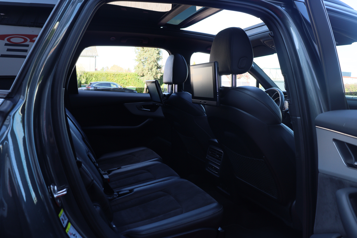 Audi Q7 — 22