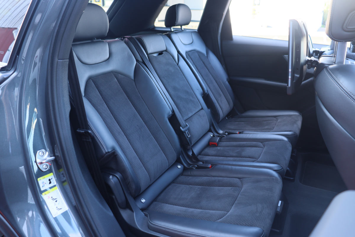 Audi Q7 — 21