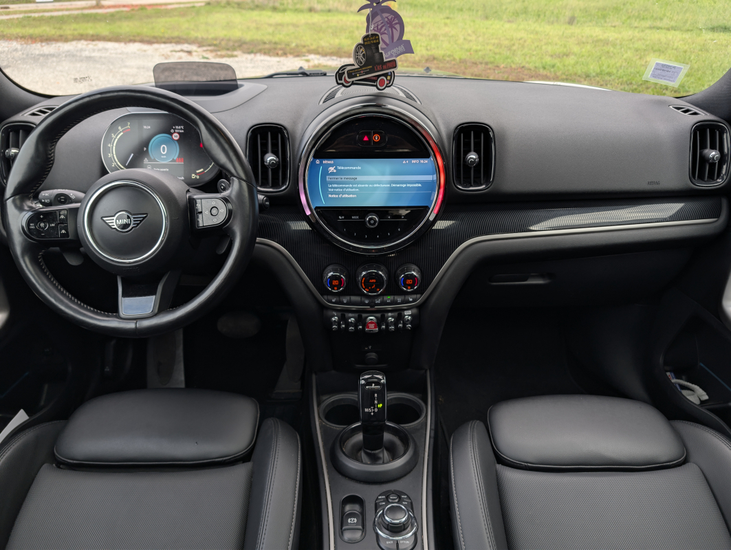 Mini Countryman — 9