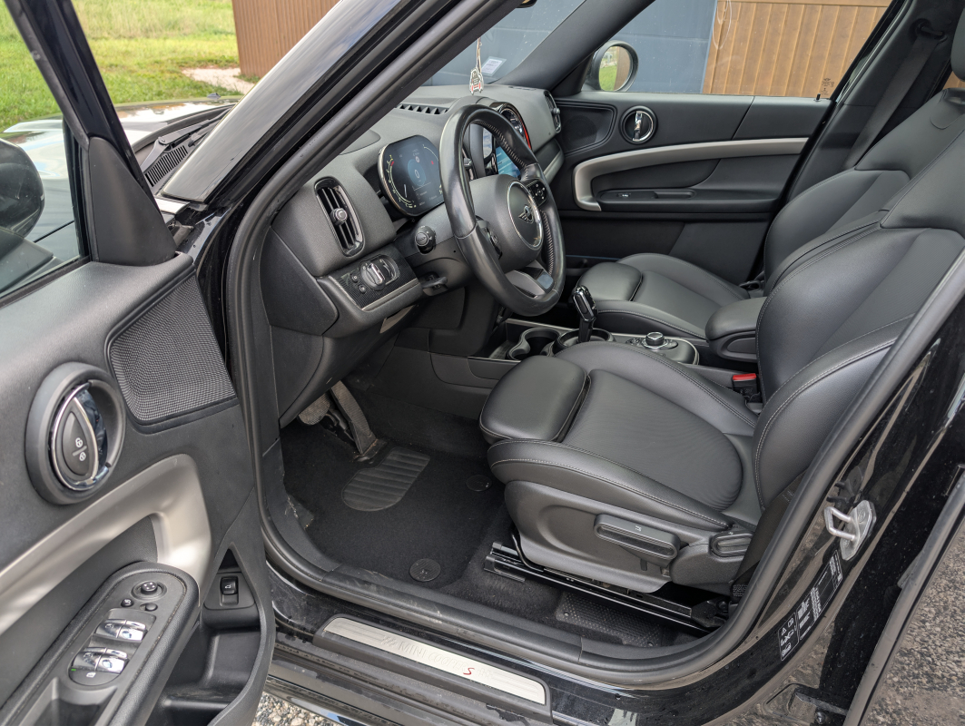 Mini Countryman — 11