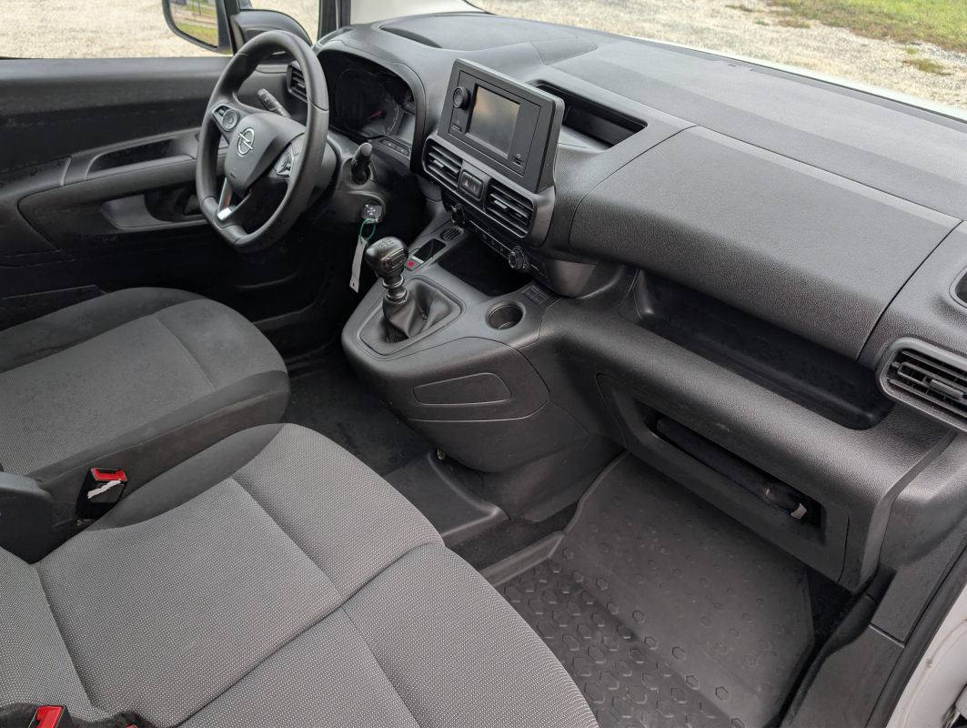Opel Combo Life — 13