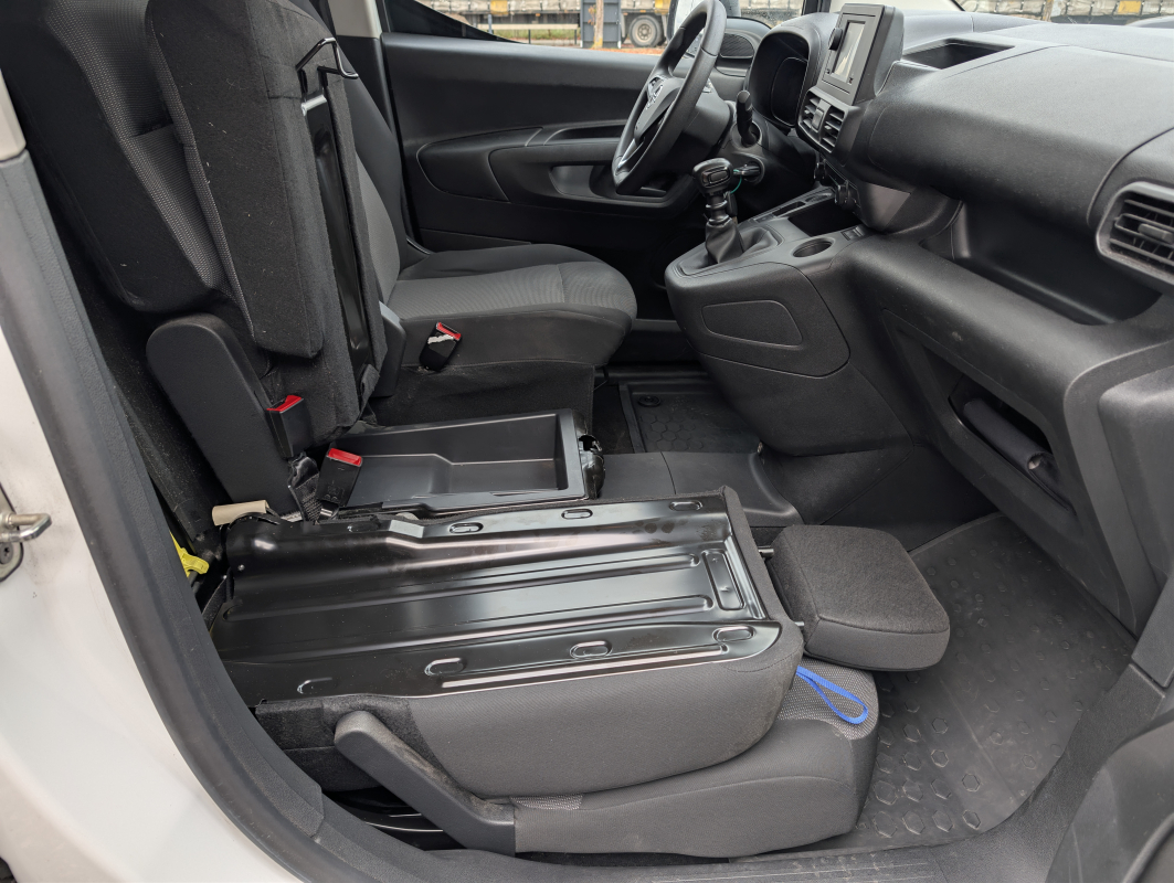 Opel Combo Life — 17