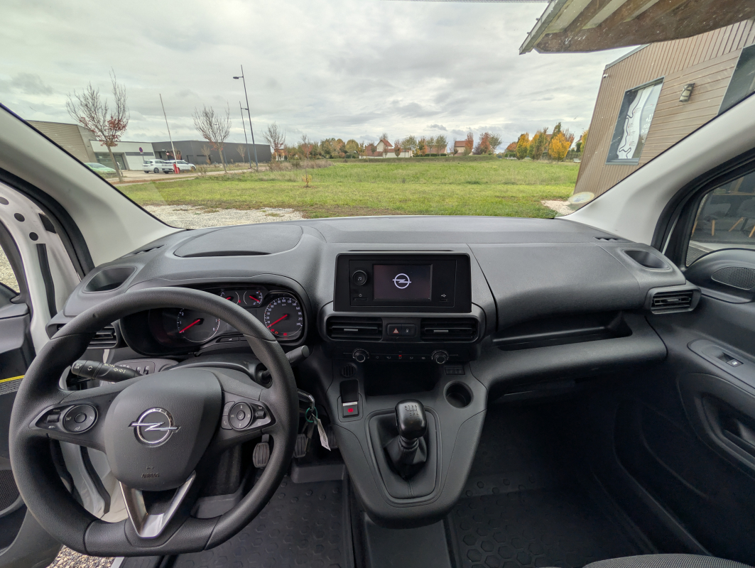Opel Combo Life — 12