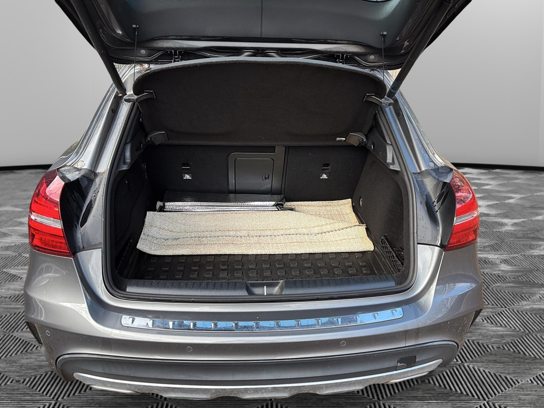 Mercedes Classe GLA — 21