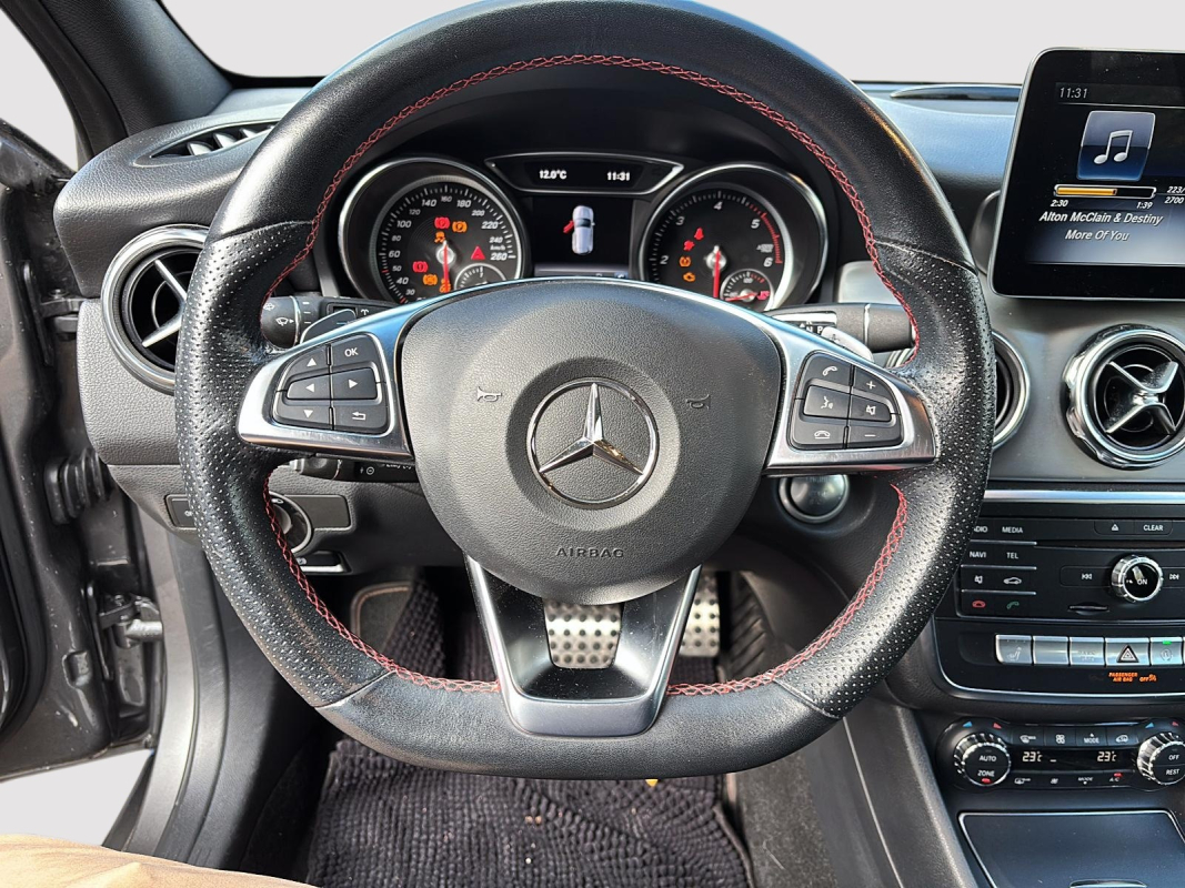 Mercedes Classe GLA — 12