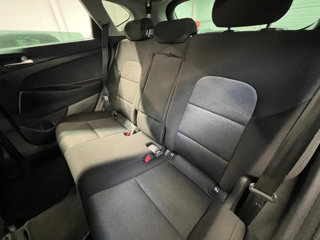 Hyundai Tucson — 24