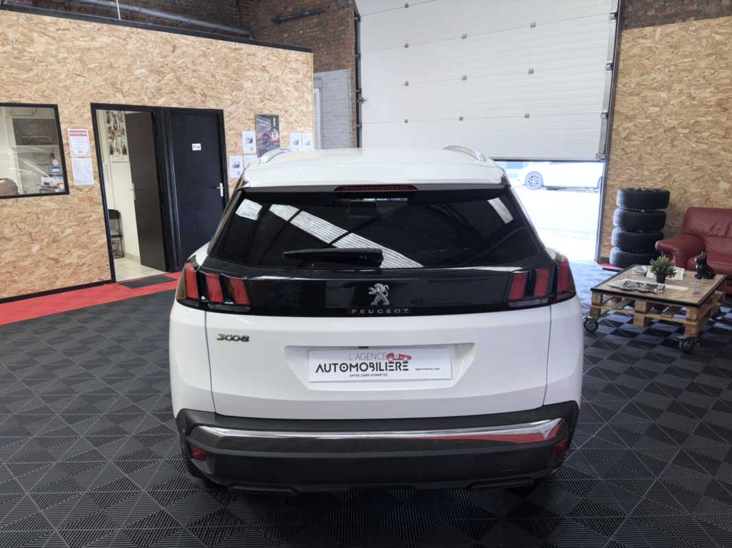 Peugeot 3008 — 6