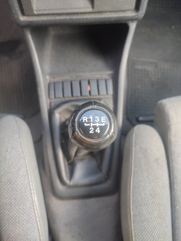 Volkswagen Golf — 17