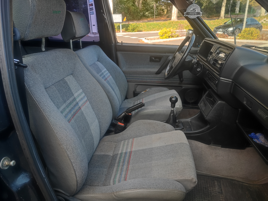 Volkswagen Golf — 11