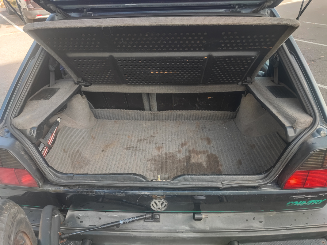 Volkswagen Golf — 22