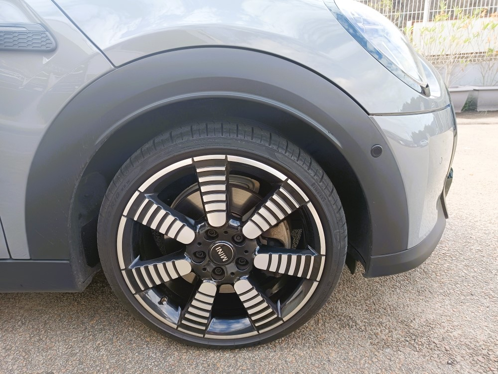 Mini Cooper — 9