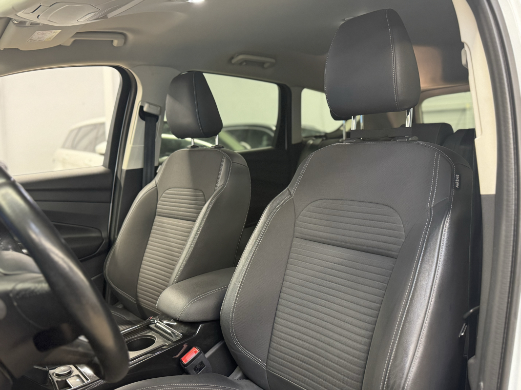 Ford Kuga — 21