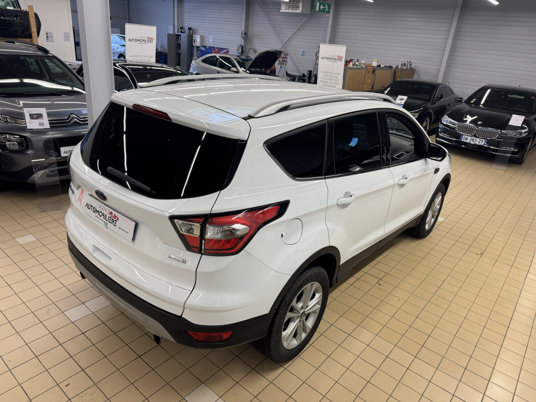 Ford Kuga — 6
