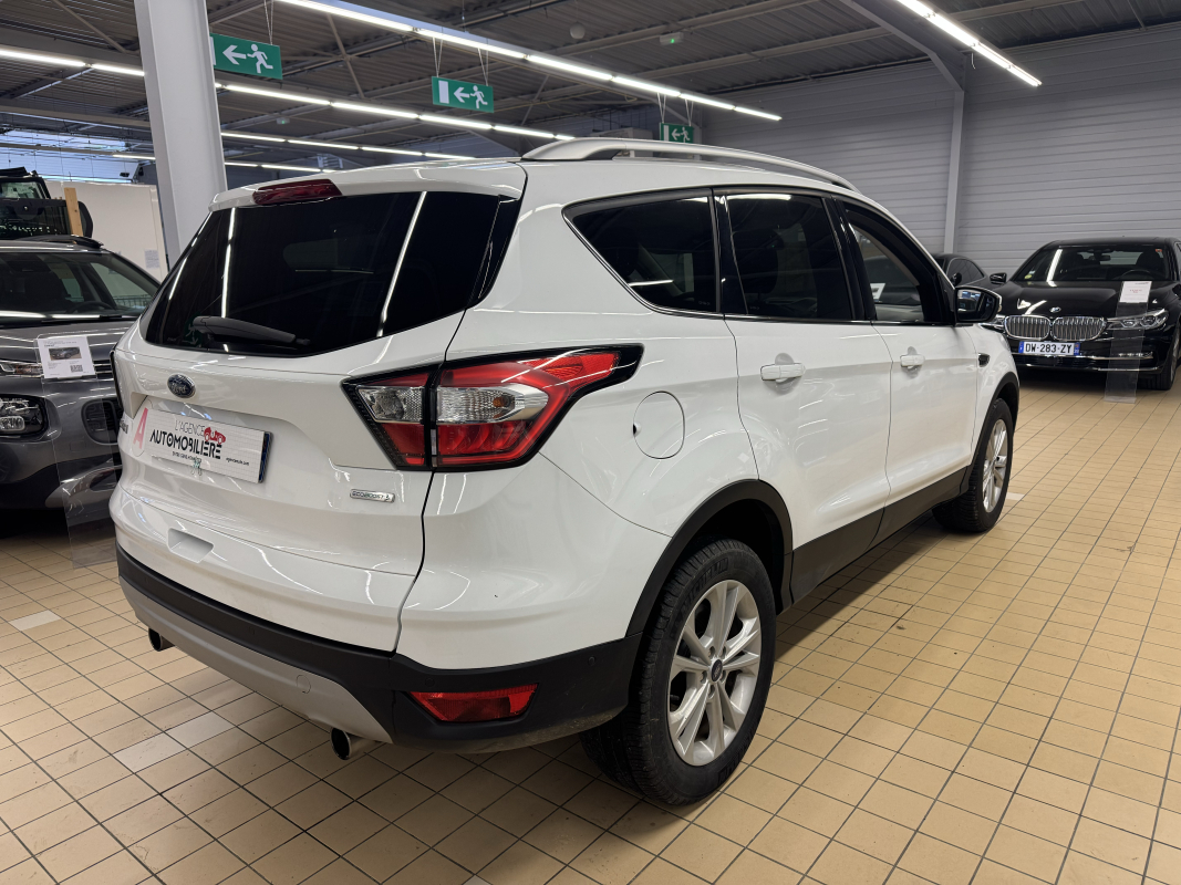 Ford Kuga — 5