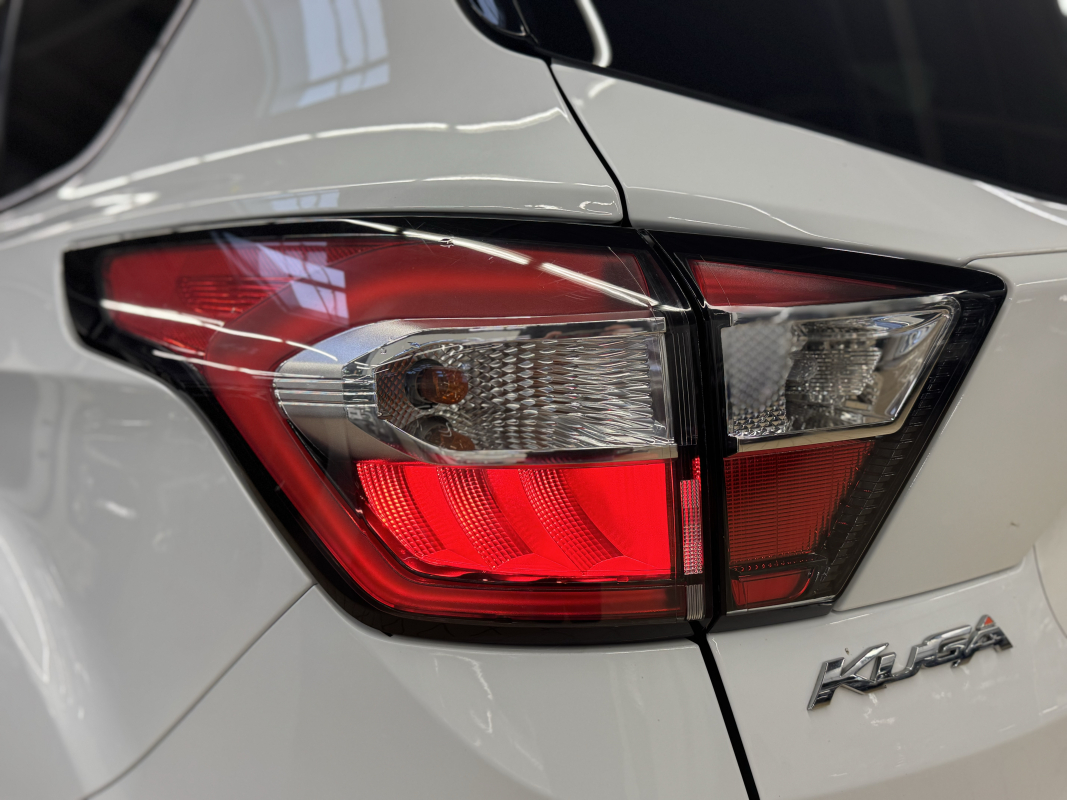 Ford Kuga — 33