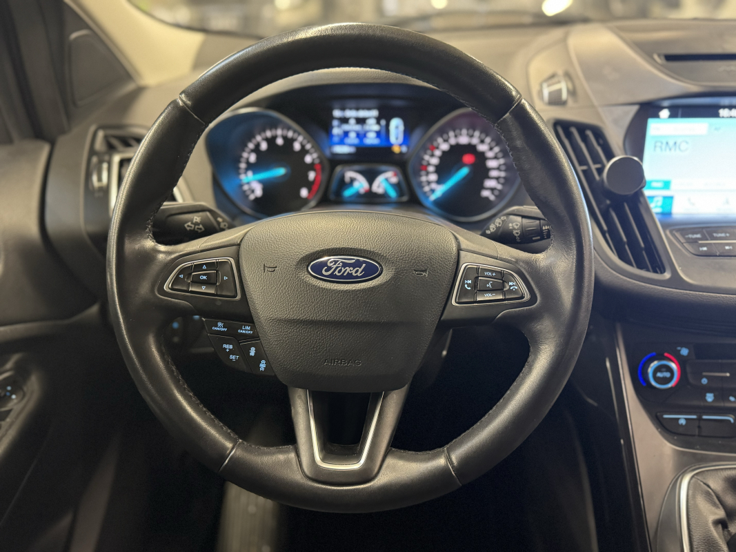 Ford Kuga — 13