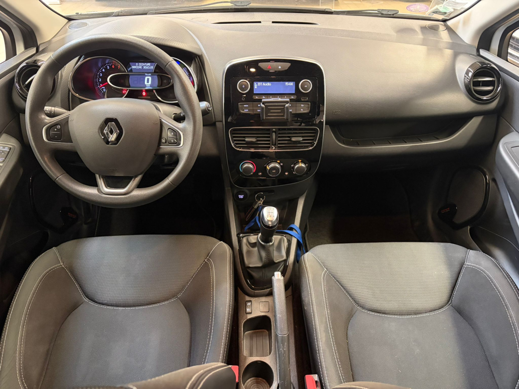Renault Clio — 13