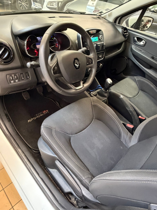 Renault Clio — 15