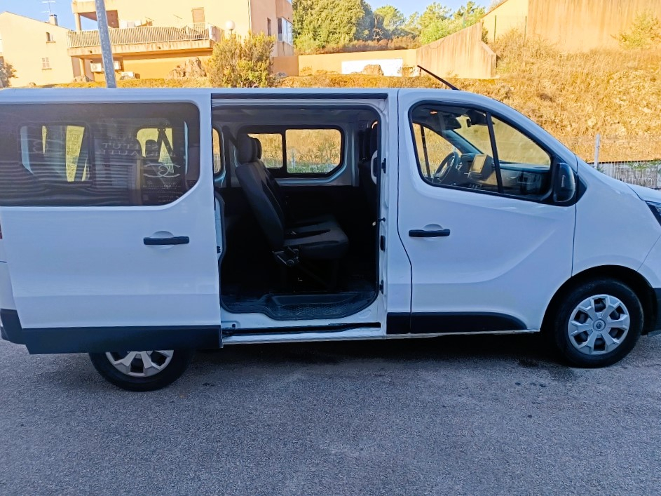 Renault Trafic — 5