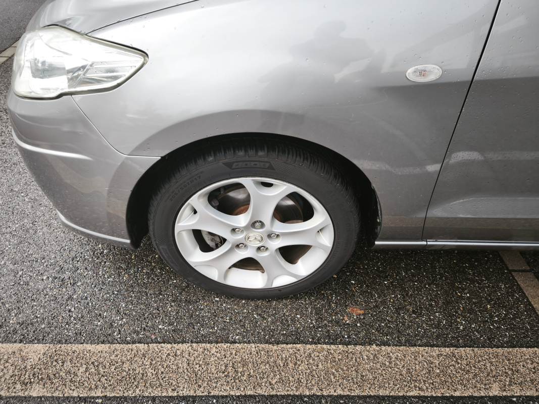 Mazda Mazda 5 — 25