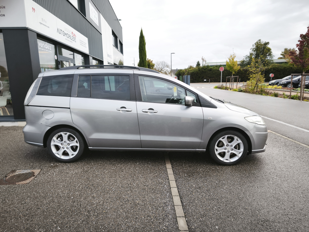 Mazda Mazda 5 — 8