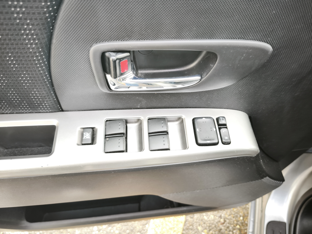 Mazda Mazda 5 — 32