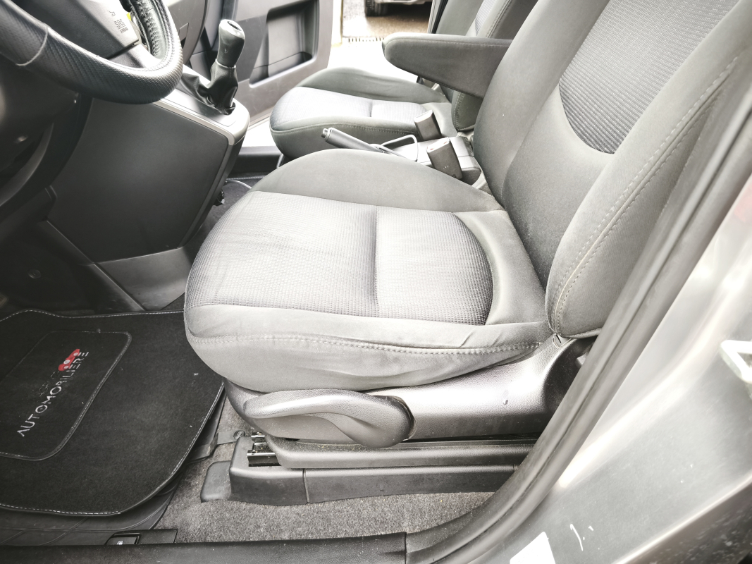 Mazda Mazda 5 — 18