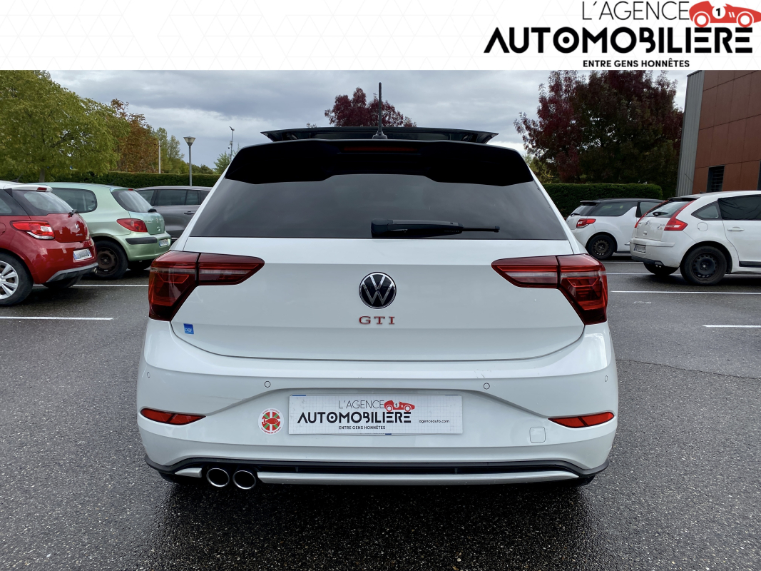 Volkswagen Polo — 4